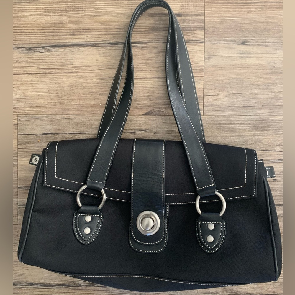 Chic Black Shoulder bag🖤